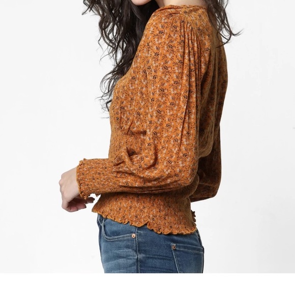 ONLY Women’s V Neck Printed Top - S - Picture 6 of 17